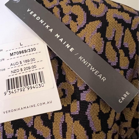 Veronica Maine Neon Leopard Print Puff Sleeved Knit - Picture 3 of 5